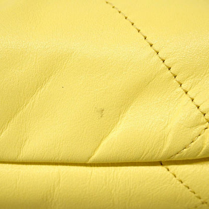 Chanel Shoulder Bag Chanel 22 Calf Yellow Gold Hardware Women