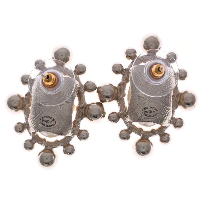 Chanel Coco Mark Rhinestone Earrings White And Gold B19C