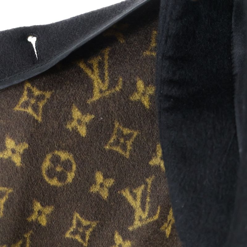 Louis Vuitton Monogram Cashmere Wool Knitted Cape Poncho Jacket Black Women