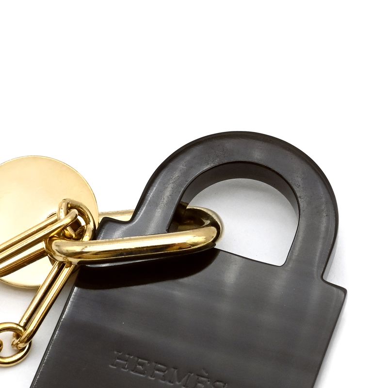 Hermes Necklace Amulet Padlock GM Buffalo Horn GP Black and Gold Cadena with