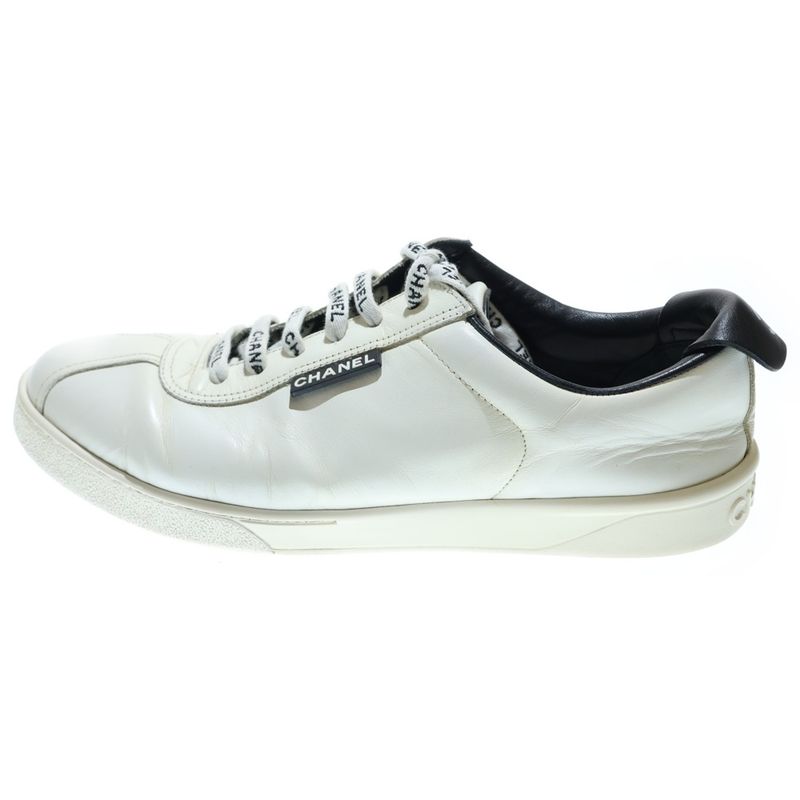 Chanel Coco Mark Calf Leather Low Cut Sneakers White G34145