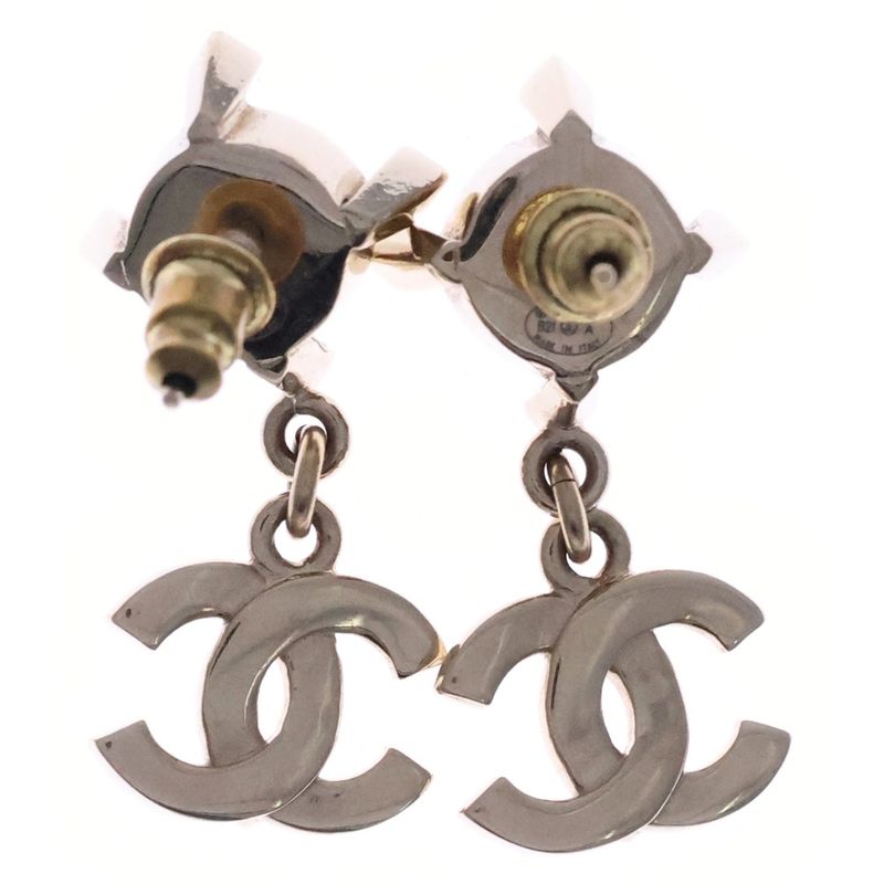 Chanel Coco Mark Faux Pearl Earrings Chien Pan Gold GP B21A