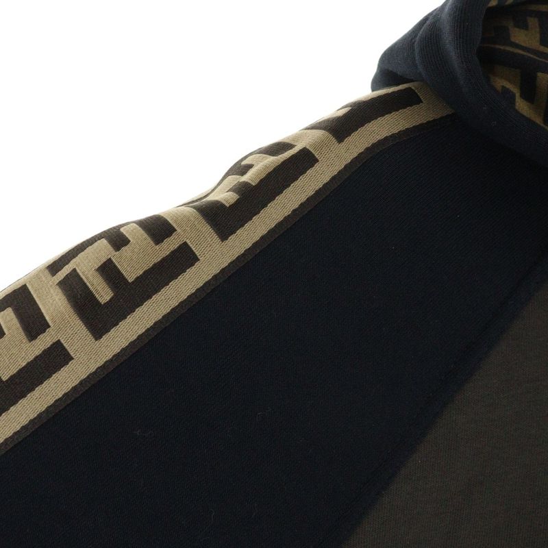 Fendi Zucca Pattern Line Raglan Sleeve Pullover Sweatshirt Hoodie Black Brown