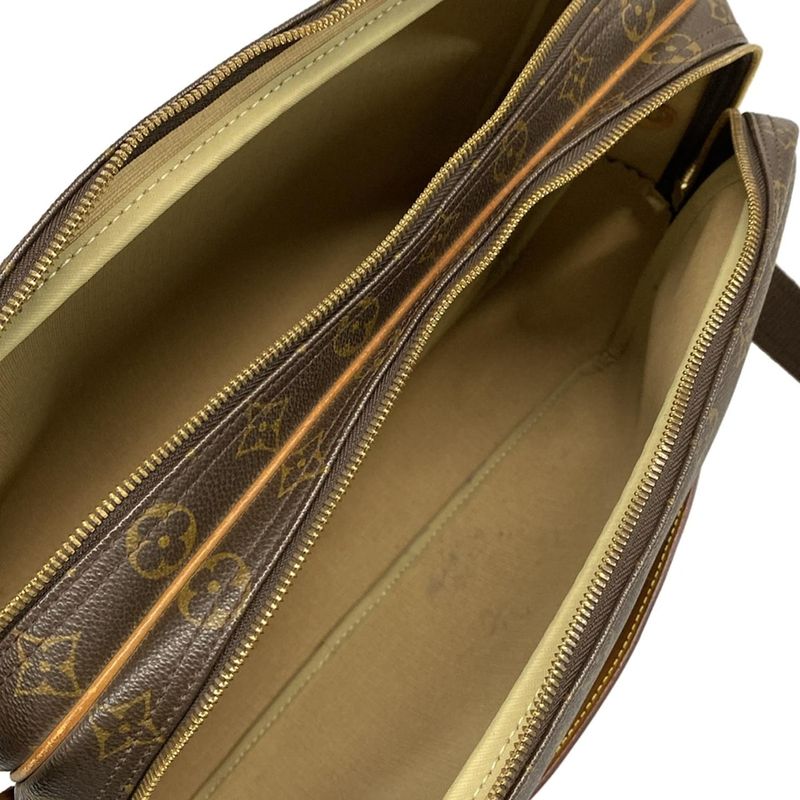 Louis Vuitton Shoulder Bag Monogram Reporter GM M45252 -