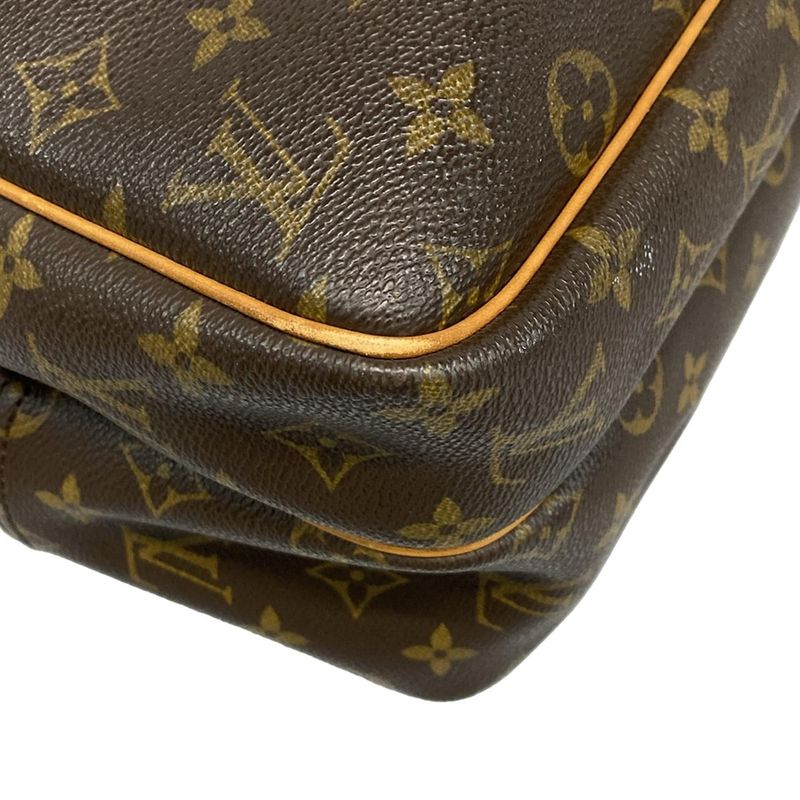 Louis Vuitton Shoulder Bag Monogram Reporter GM M45252 -