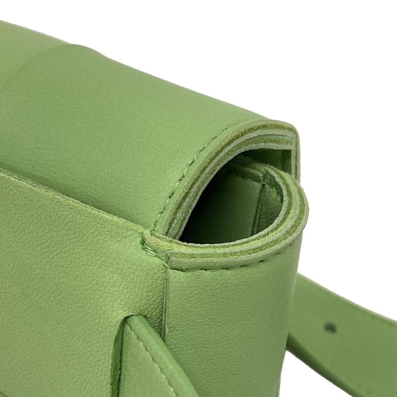 Bottega Veneta Waist Pouch Beautiful Cassette Belt Bag Light Green