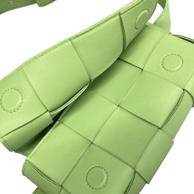 Bottega Veneta Waist Pouch Beautiful Cassette Belt Bag Light Green