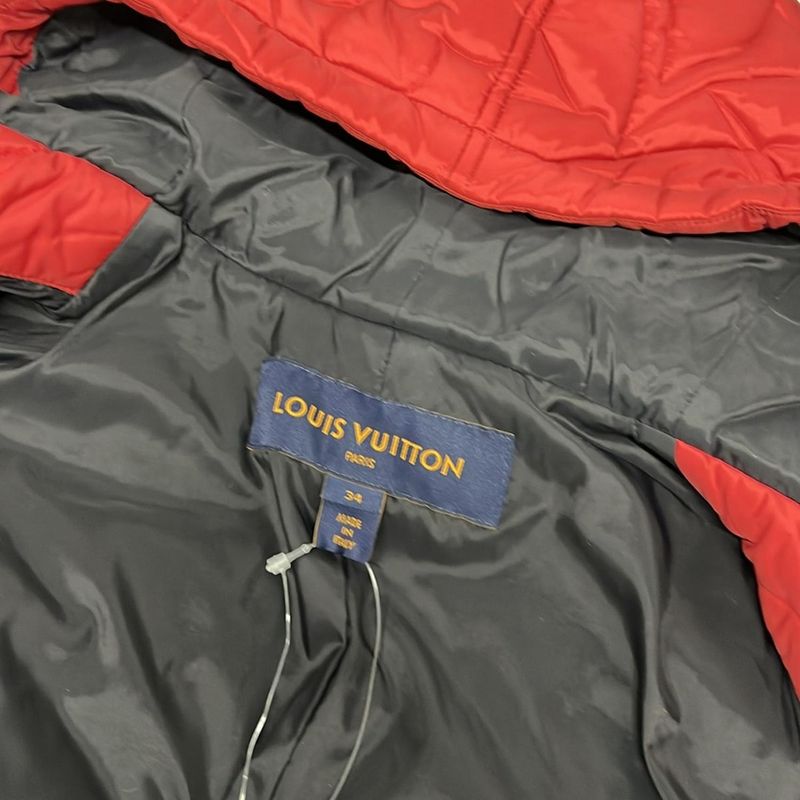 Louis Vuitton Coat Size 34 S Women - Rw231w RX3 Foow24 Red Long Sleeve Quilted