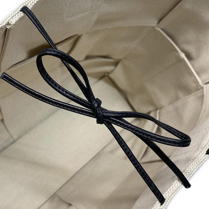 Bottega Veneta Tote Bag Large The Arcototo Ivory And Black Leather