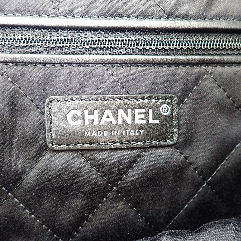 Chanel 22 Small As3260b1905794305 Handbag Shiny Calfskin Black Silver Hardware