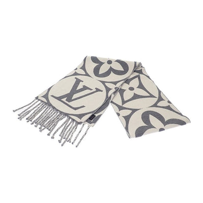 Louis Vuitton LV Medallion M92857 Scarf Wool Grey Gri-cles Le Men Ladies Unisex