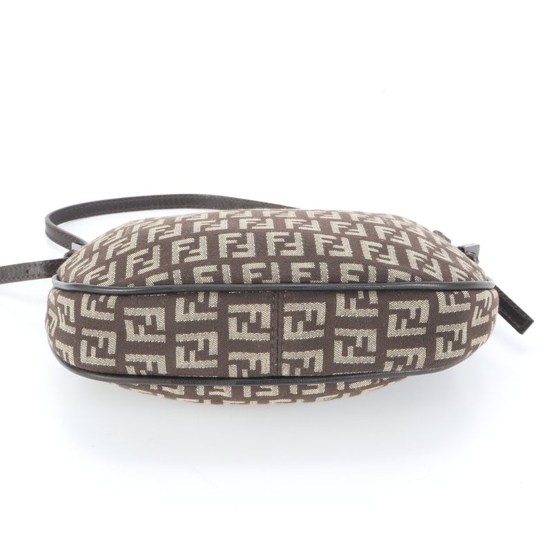 Fendi Zucchino Leather Shoulder Bag With Hologram Seal Shoulder Genuine Leather