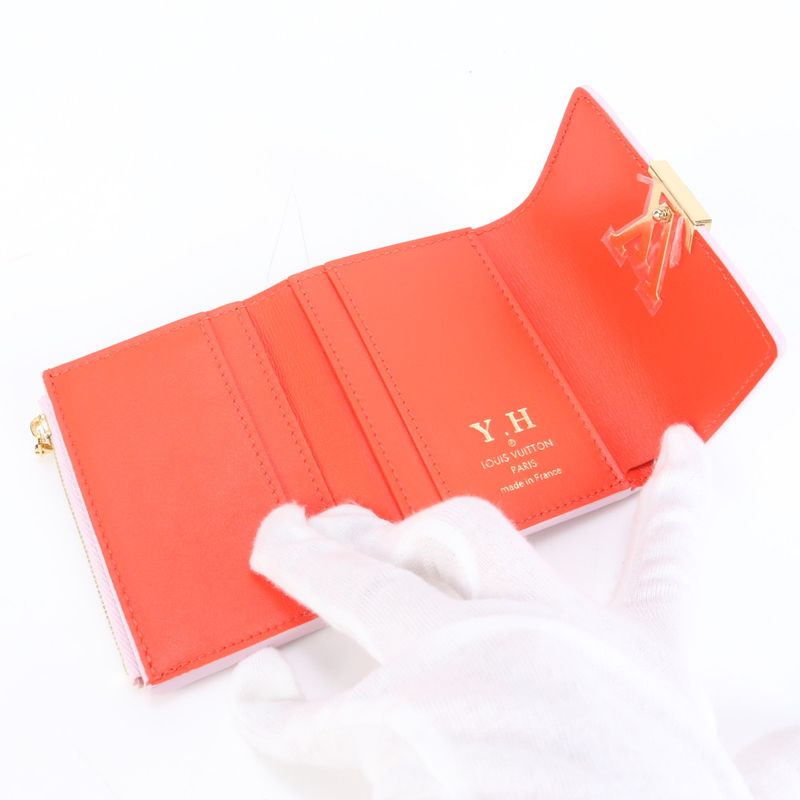 Unused Louis Vuitton Portefeuille Capucines Leather Trifold Wallet With RFID