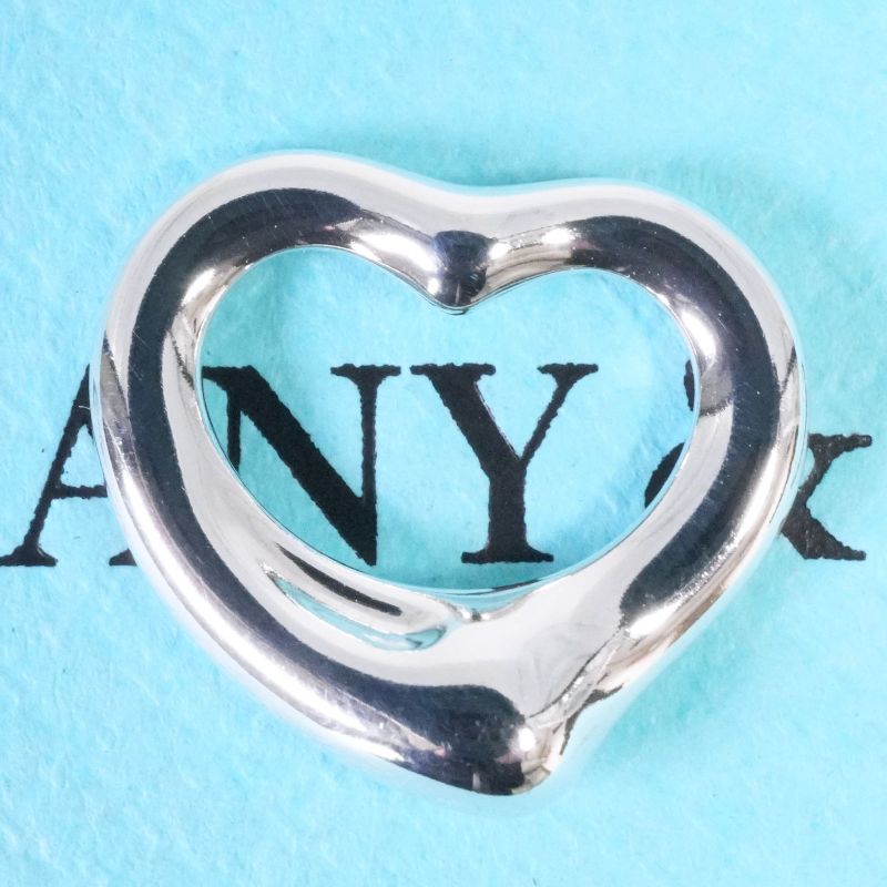 1.7mm (0.07in) Tiffany & Co Open Heart Pendant Top 25-1912