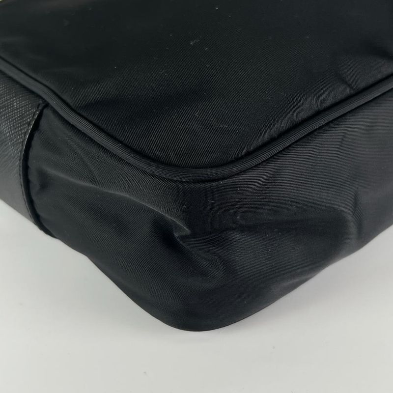 Prada Shoulder Bag Unisex Re-nylon Saffiano Triangle Logo Shoulder Crossbody