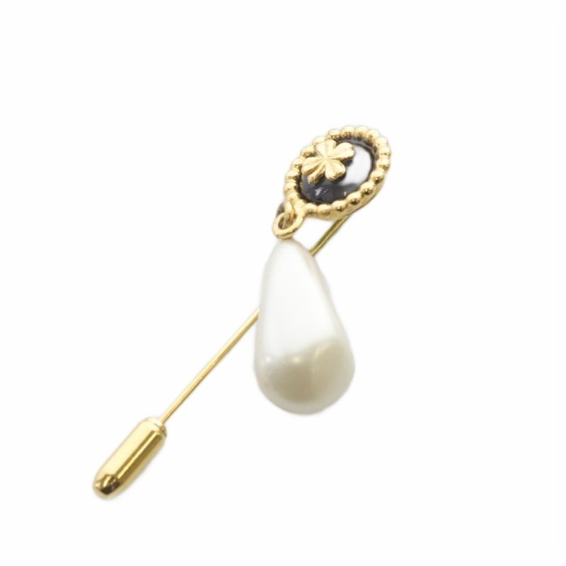 Chanel Clover Faux Pearl Pin Brooch Gold Color Black