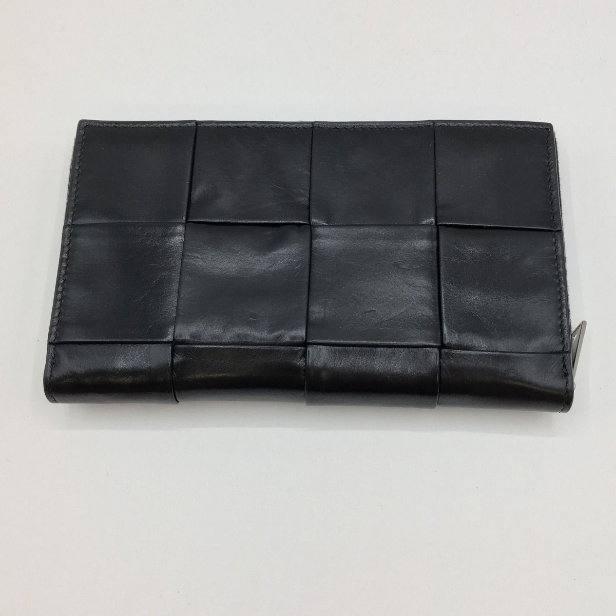 Bottega Veneta Cassette Zip Around Fastener Wallet 690945
