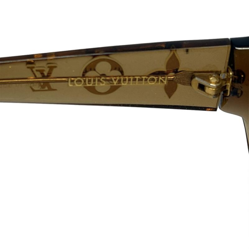 Louis Vuitton Sunglasses In Light Glitter Honey With Cat Eyes In Opossession