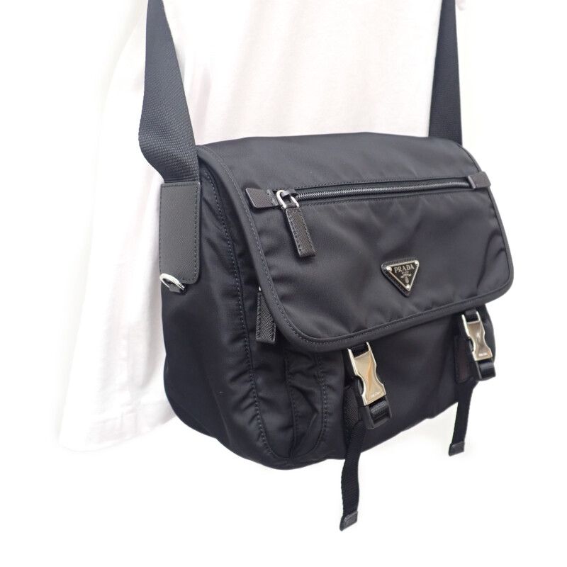 Prada Tessuto 1bd953 Shoulder Bag Nylon Black Silver Hardware Men's Business
