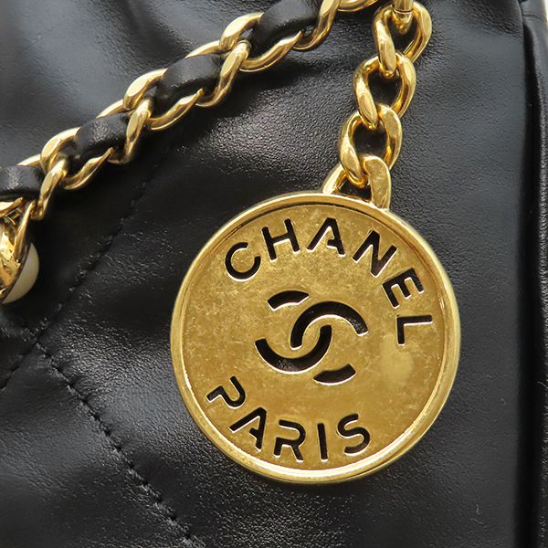 Chanel Shoulder Bag Chanel 22 Mini Leather Chain Shoulder Leather Black Gold