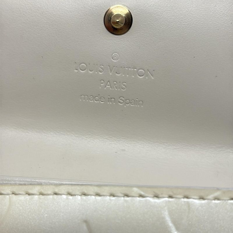 Louis Vuitton Key Case Monogram Vernis Multicles 4 M91213 Soft Beige Leather