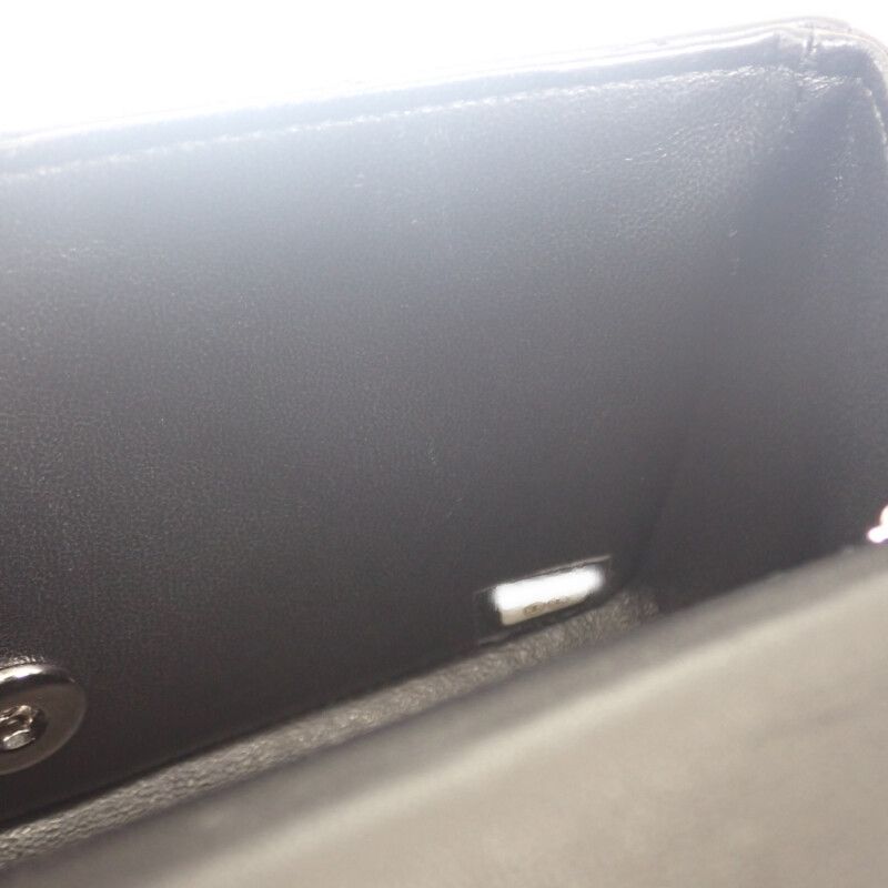 Chanel Mini Classic Handbag A69900-y04059-94305 Shoulder Bag Lambskin Black