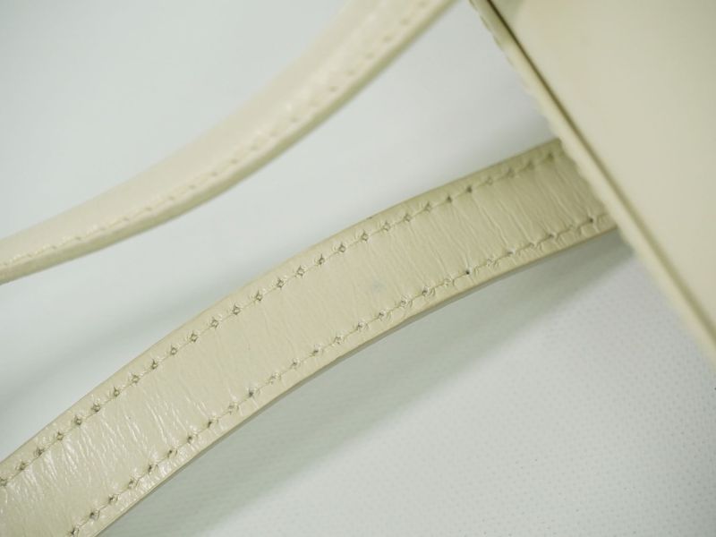 Authentic Loewe Leather Handbag White Bag Pre-owned [follow-up Discount