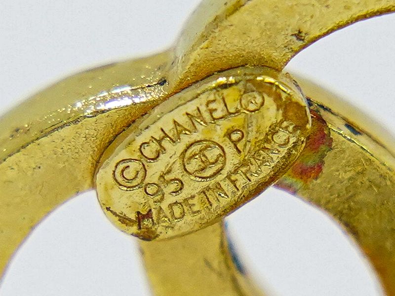 Authentic Chanel Coco Mark Faux Pearl Earrings GP Gold Plated White Coco Mark