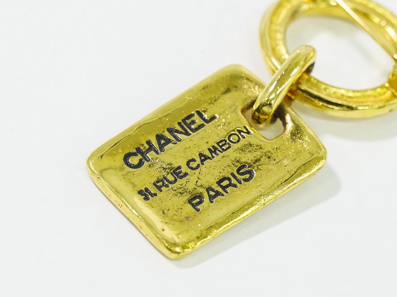 Authentic Chanel 31 Rue Cambon Plate Brooch GP Gold Plated Rue Cambon Accessorie