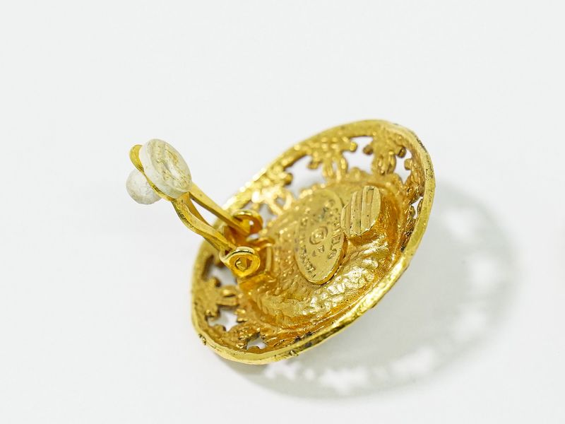 Authentic Chanel Coco Mark Faux Pearl Earrings GP Gold Plated White Coco Mark