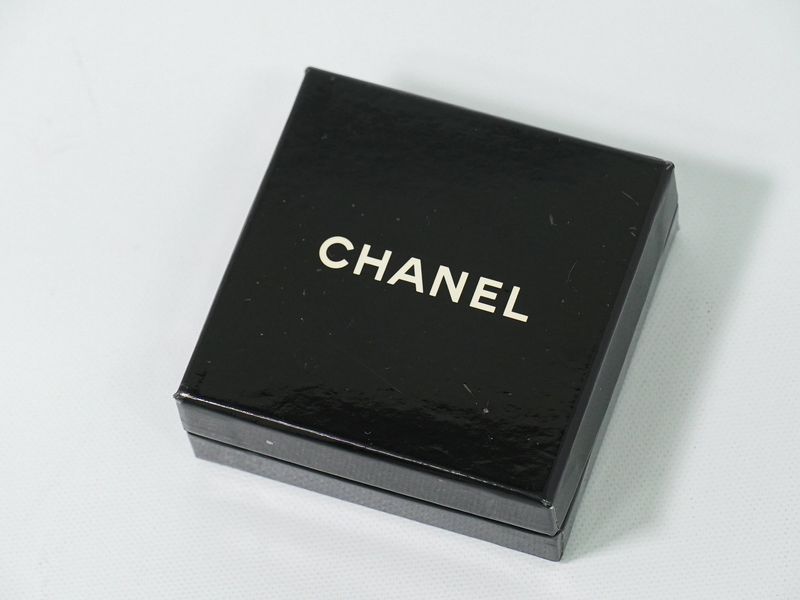 Authentic Chanel Coco Mark Faux Pearl Earrings GP Gold Plated White Coco Mark