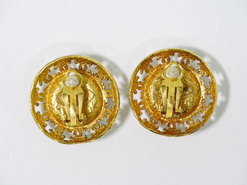 Authentic Chanel Coco Mark Faux Pearl Earrings GP Gold Plated White Coco Mark