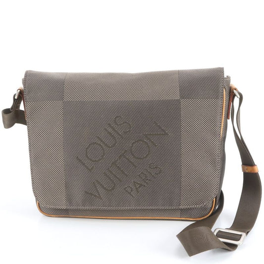 Louis Vuitton Damier Jehan Petit Messager M93617 Leather Business Bag Crossbody