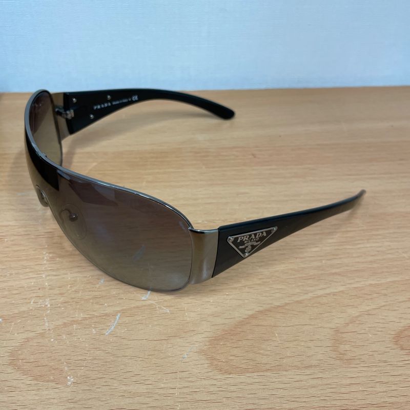 Prada Sunglass Es Spr 57l 5av-3m1 120 2n Black 25-3442