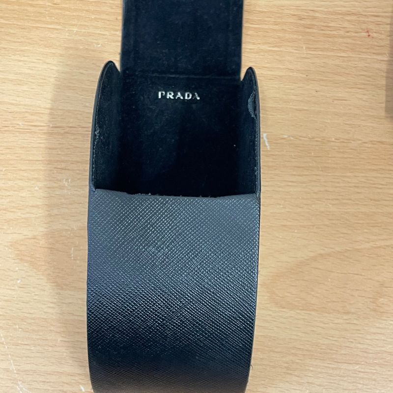 Prada Sunglass Es Spr 57l 5av-3m1 120 2n Black 25-3442