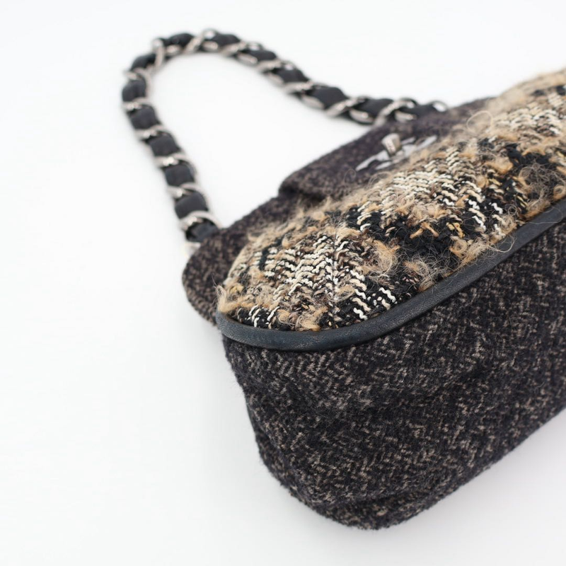 Chanel Coco Mark Tweed And Leather Chain Shoulder Bag