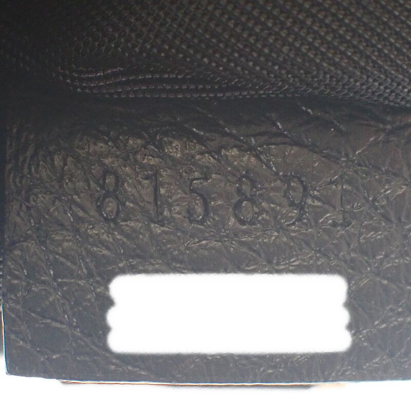 Gucci GG Emblem Key Pouch 815891 Aaeem 1000 Key Case GG Grain Leather Black