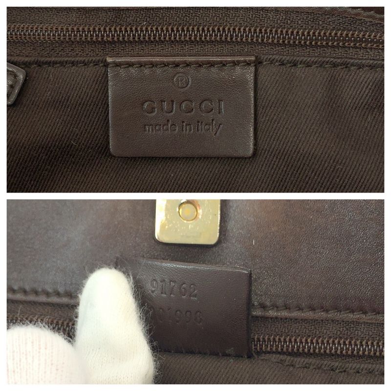 Gucci Plate Charm Beige Brown Gold Hardware GG Canvas 91762 Shoulder Bag