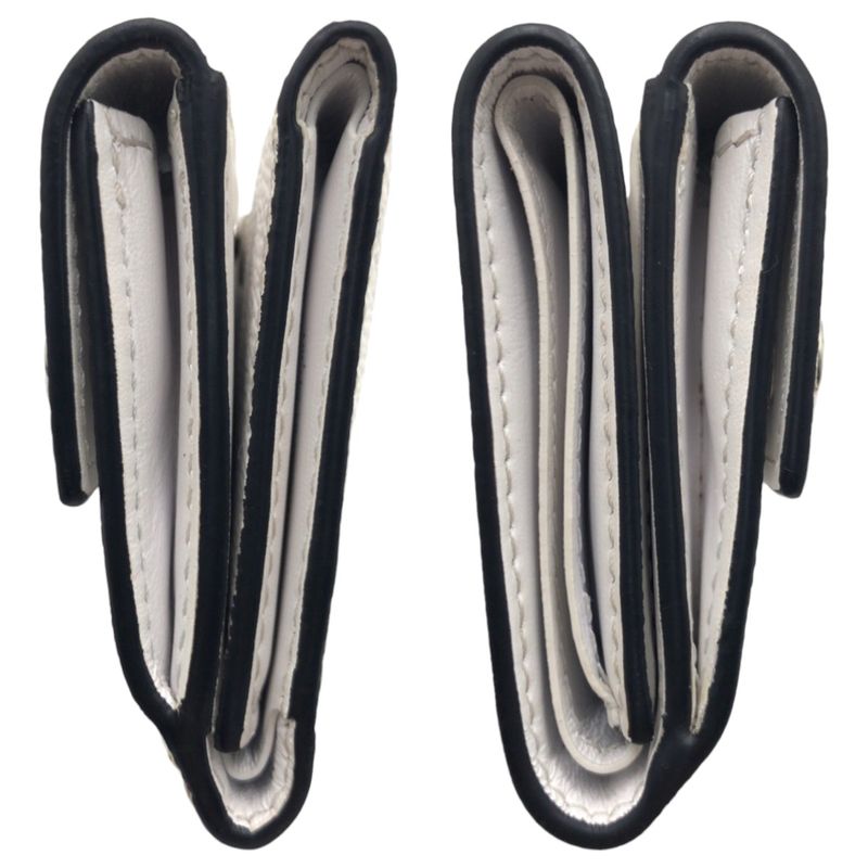 Louis Vuitton Taiga Llama Discovery Compact Wallet Optic White M30899