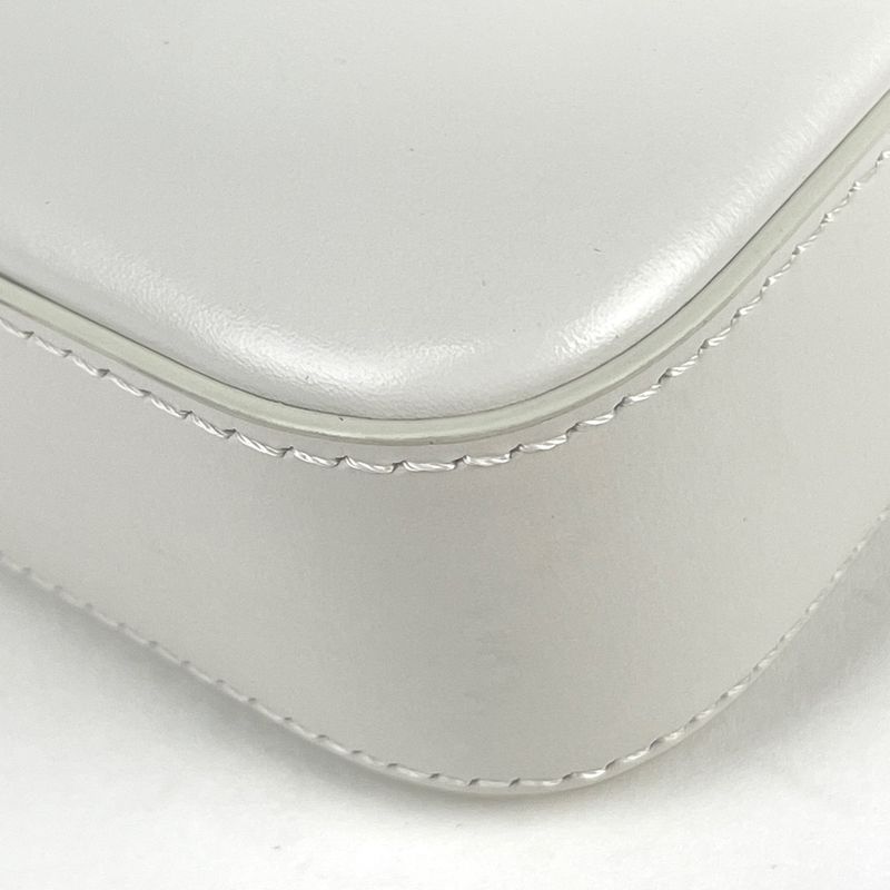 Celine Triomphe Shoulder Bag Shoulder Handbag Shoulder Bag Leather White Women