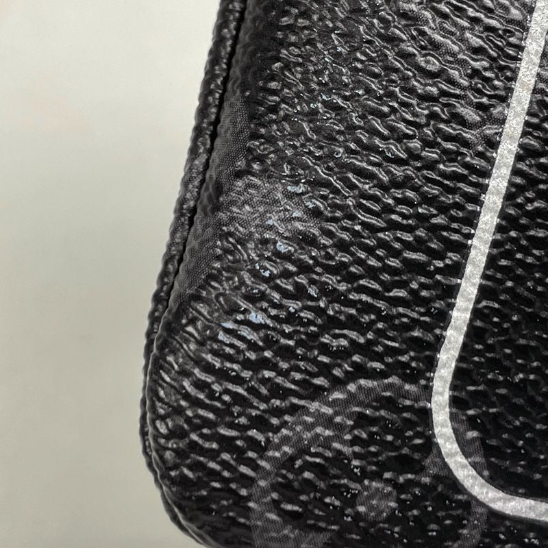 Louis Vuitton Flash Iphone Pouch Hiroshi Fujiwara Accessory Pouch Monogram