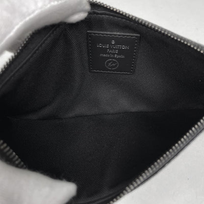 Louis Vuitton Flash Iphone Pouch Hiroshi Fujiwara Accessory Pouch Monogram