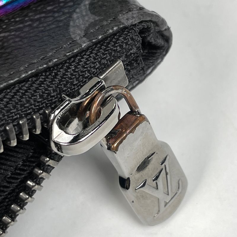 Louis Vuitton Flash IPAD Pouch Hiroshi Fujiwara Accessory Pouch Monogram