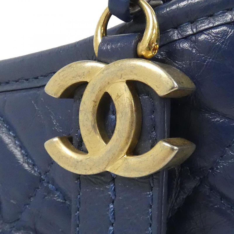 Chanel Gabrielle Line 93825 Shoulder Bag