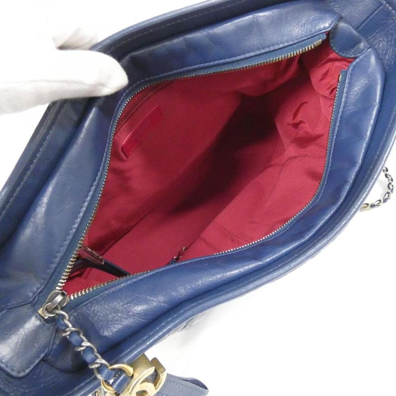 Chanel Gabrielle Line 93825 Shoulder Bag