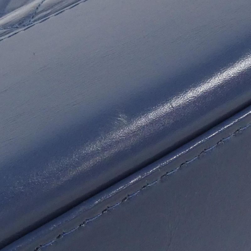 Chanel Gabrielle Line 93825 Shoulder Bag