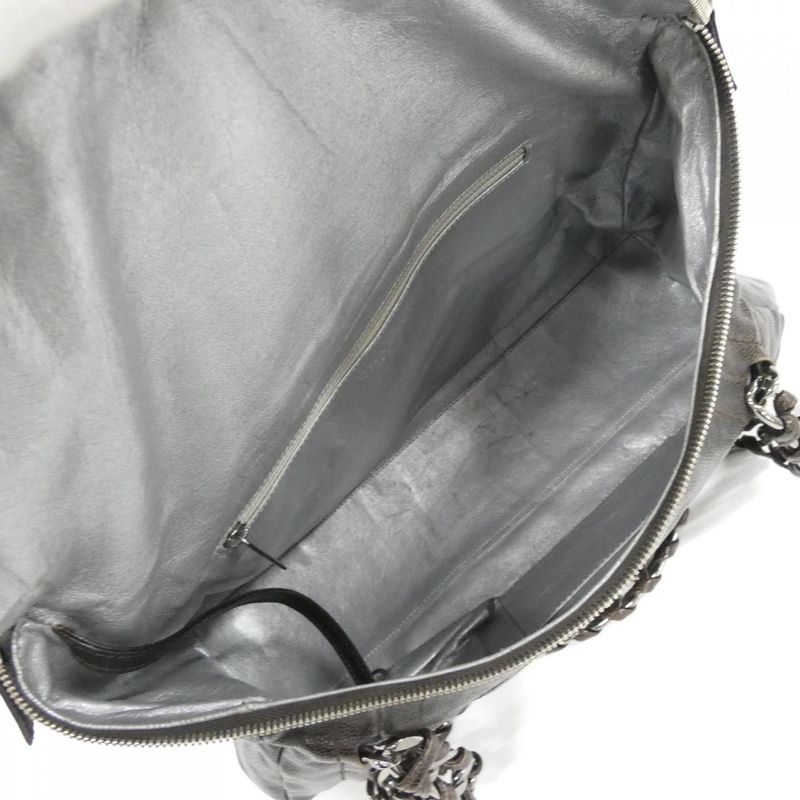 Chanel Shoulder Bags