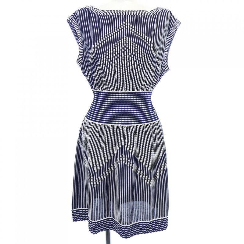 Chanel P48004k06130 Dress