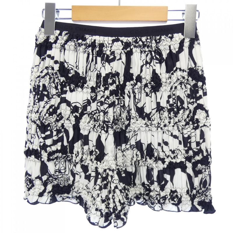 Chanel P71960v63357 Shorts