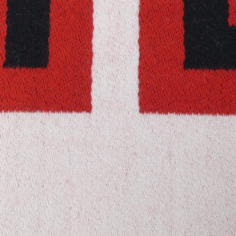 Gucci 553116 Muffler